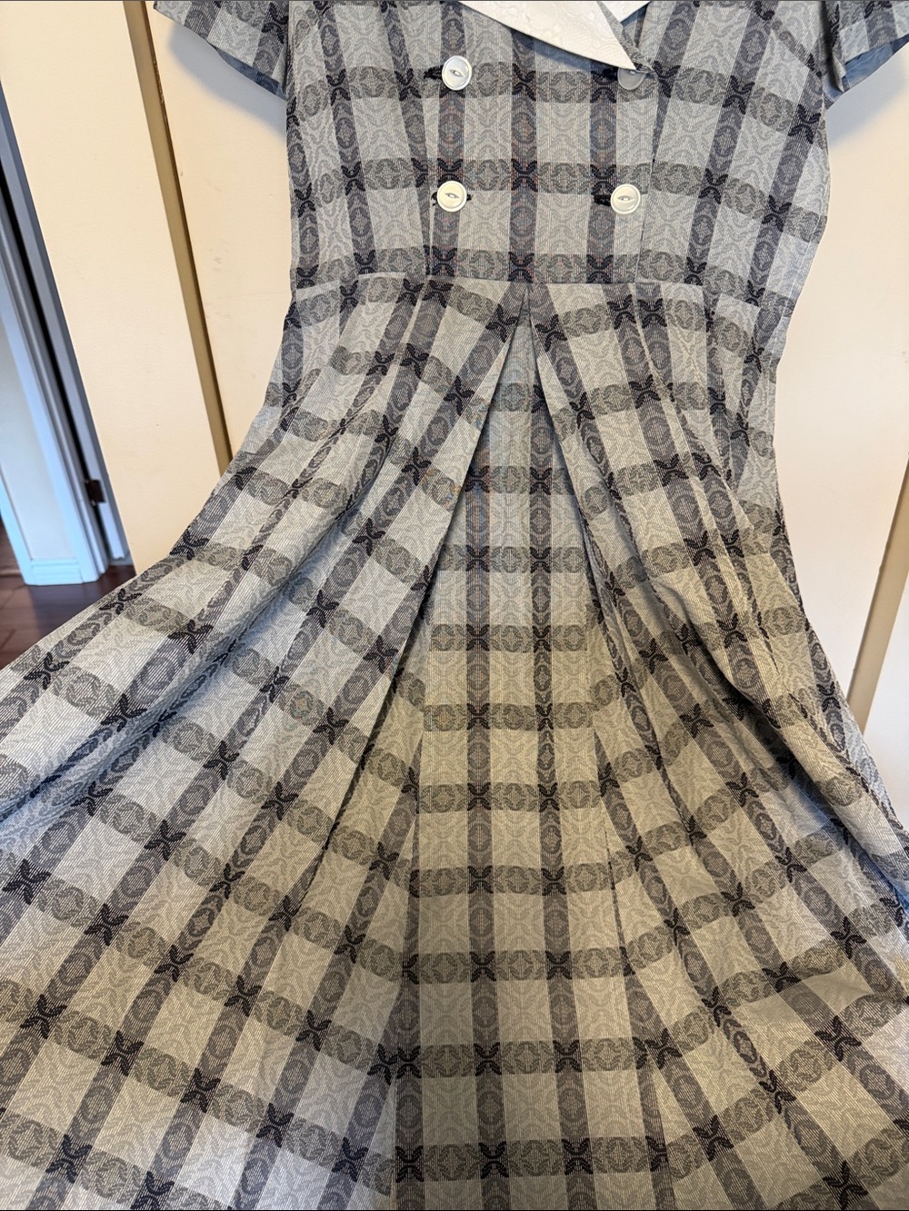 Vintage Blue & Grey Plaid Dress with White Sailor Collar - Picture 4 of 7